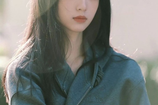 一手好牌打稀碎 三料影后马苏 被黑人驮肩 帮闺蜜撒谎 终究自断前程